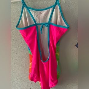 One piece swimsuits (2)